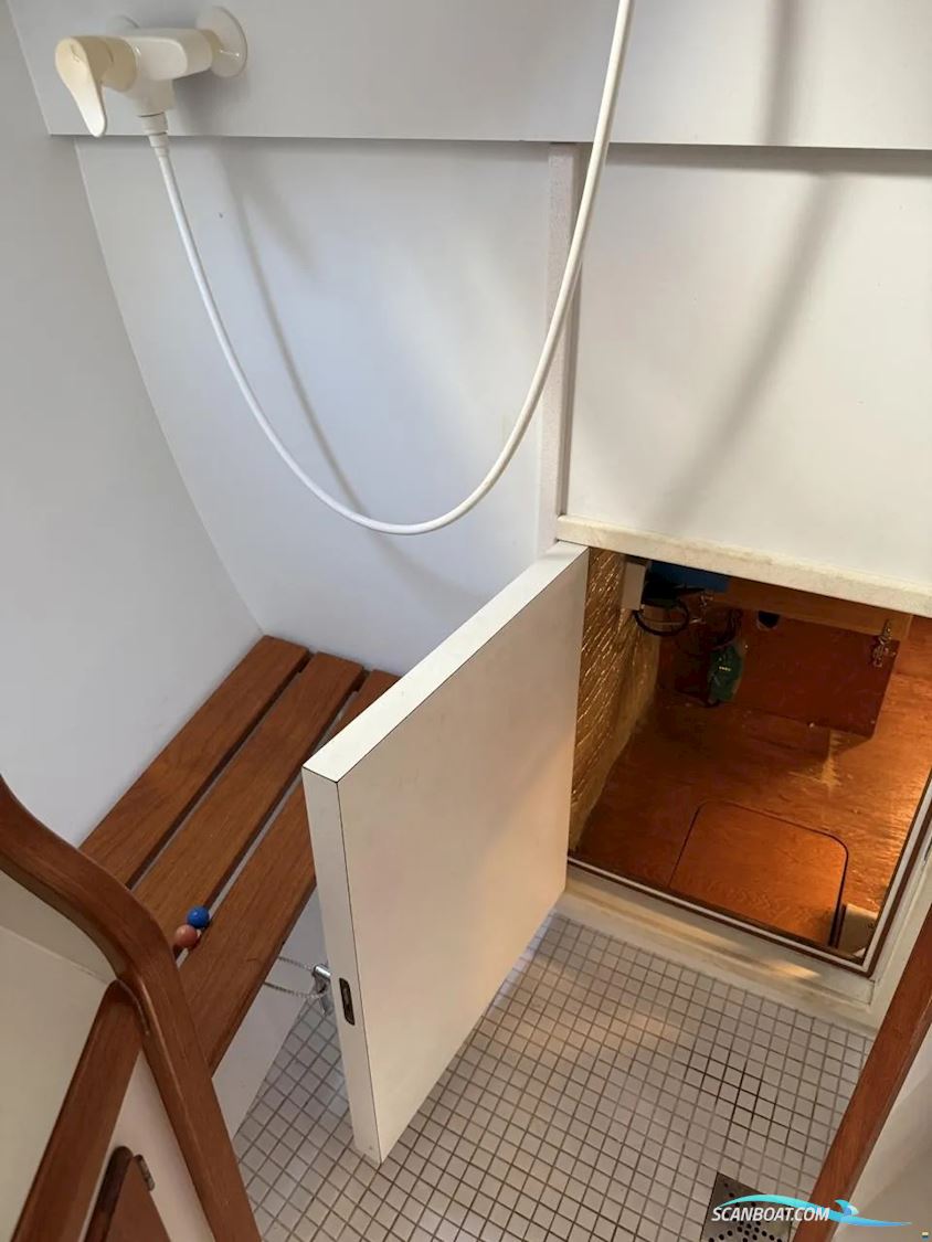 Nauticat 42
