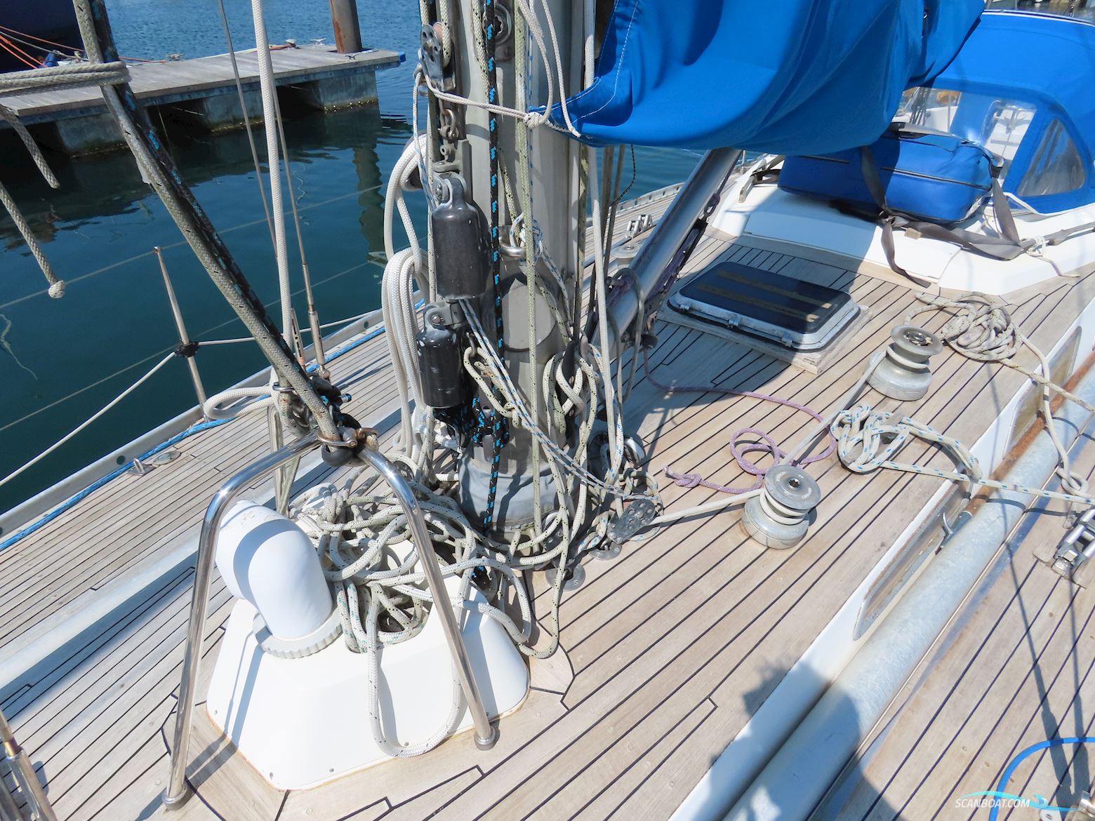 Nautor Swan 38