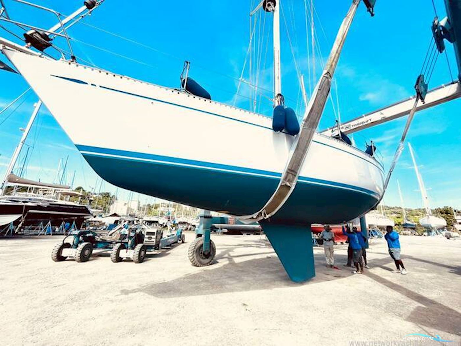 NAUTOR Swan 441