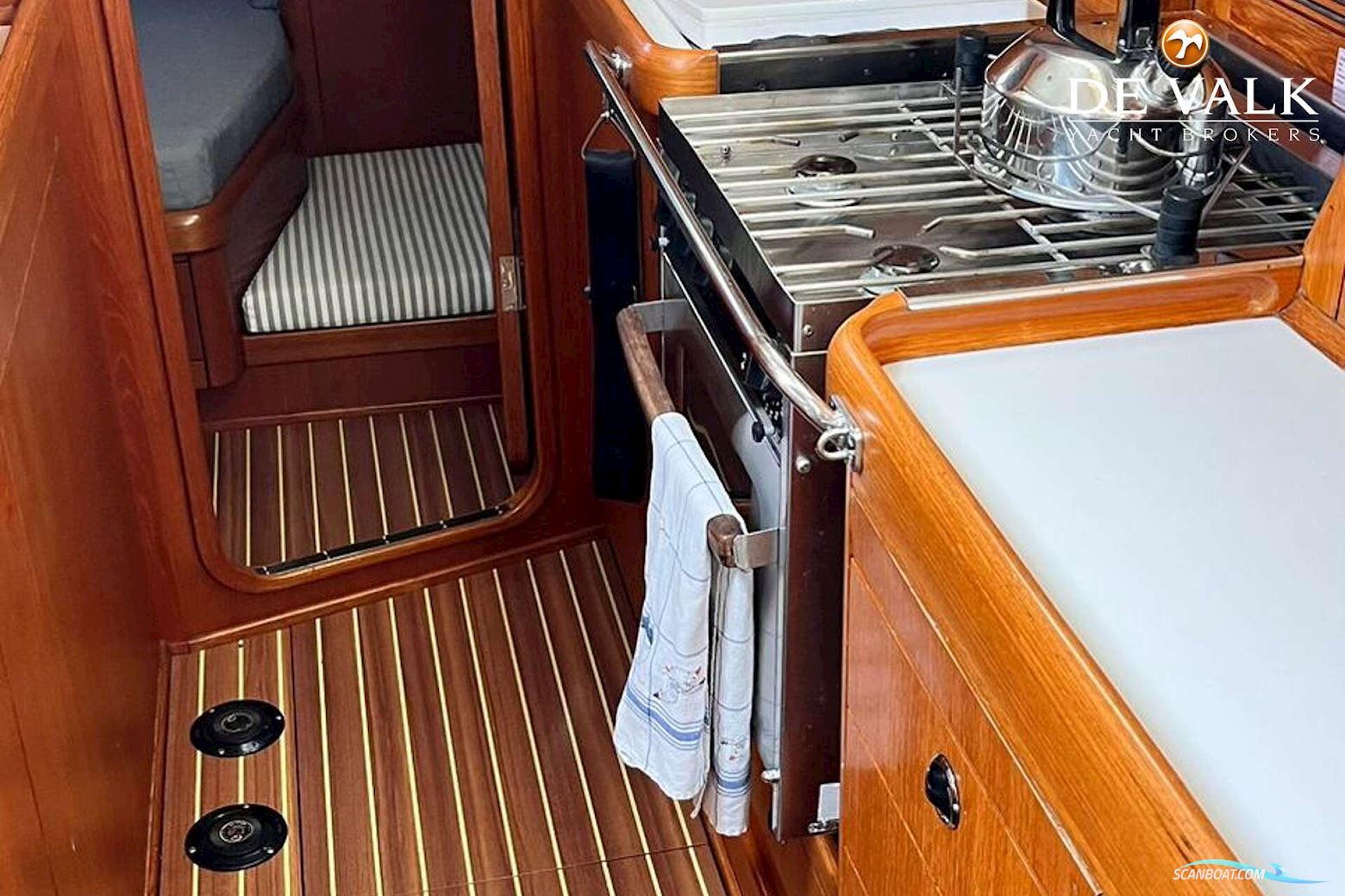 Nautor Swan 48