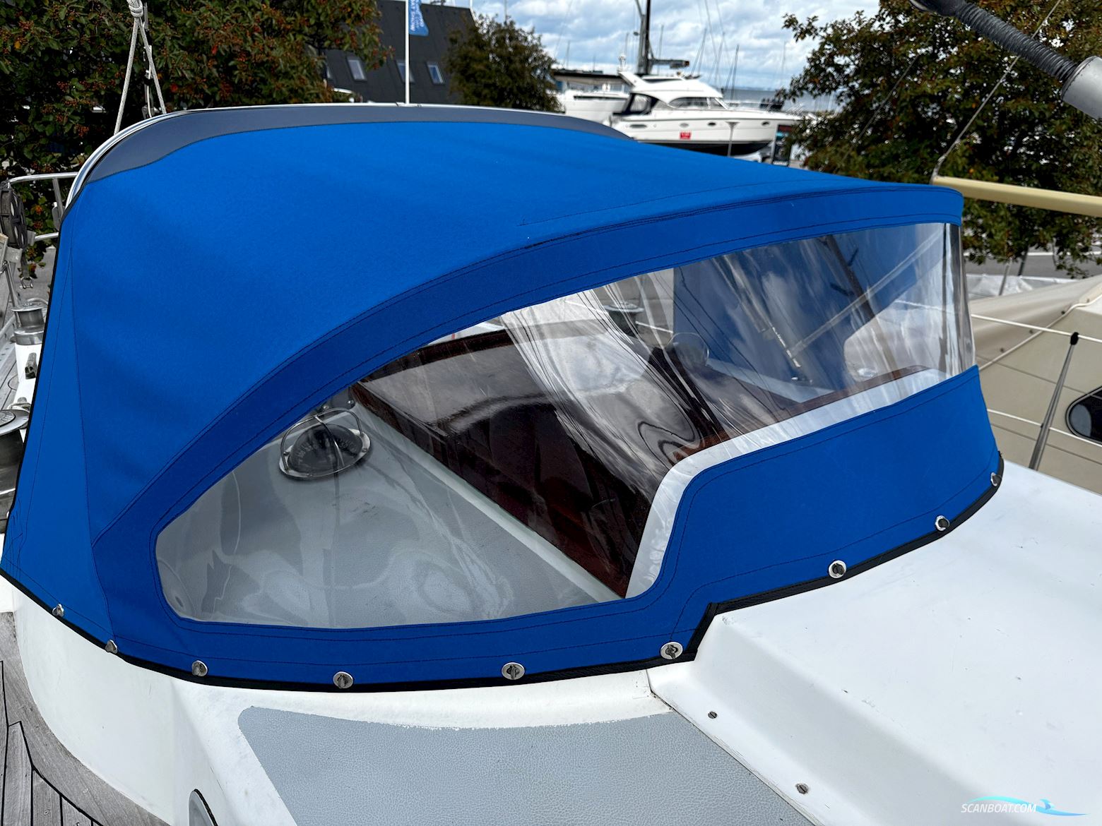 Nautors Swan 37