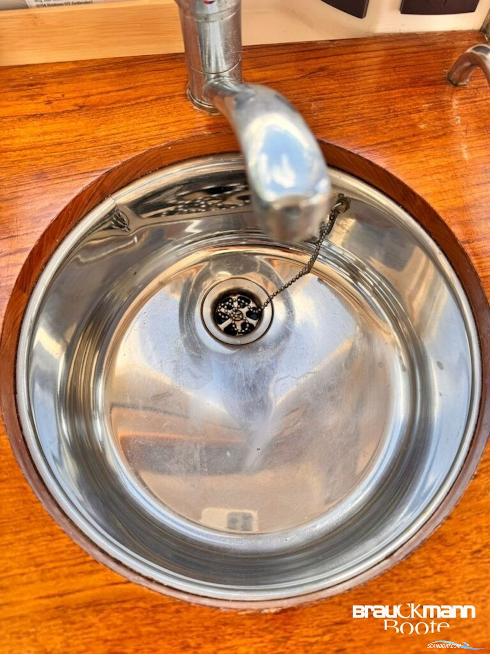 Nimbus (SE) Nimbus (SE) Nova 33 HT