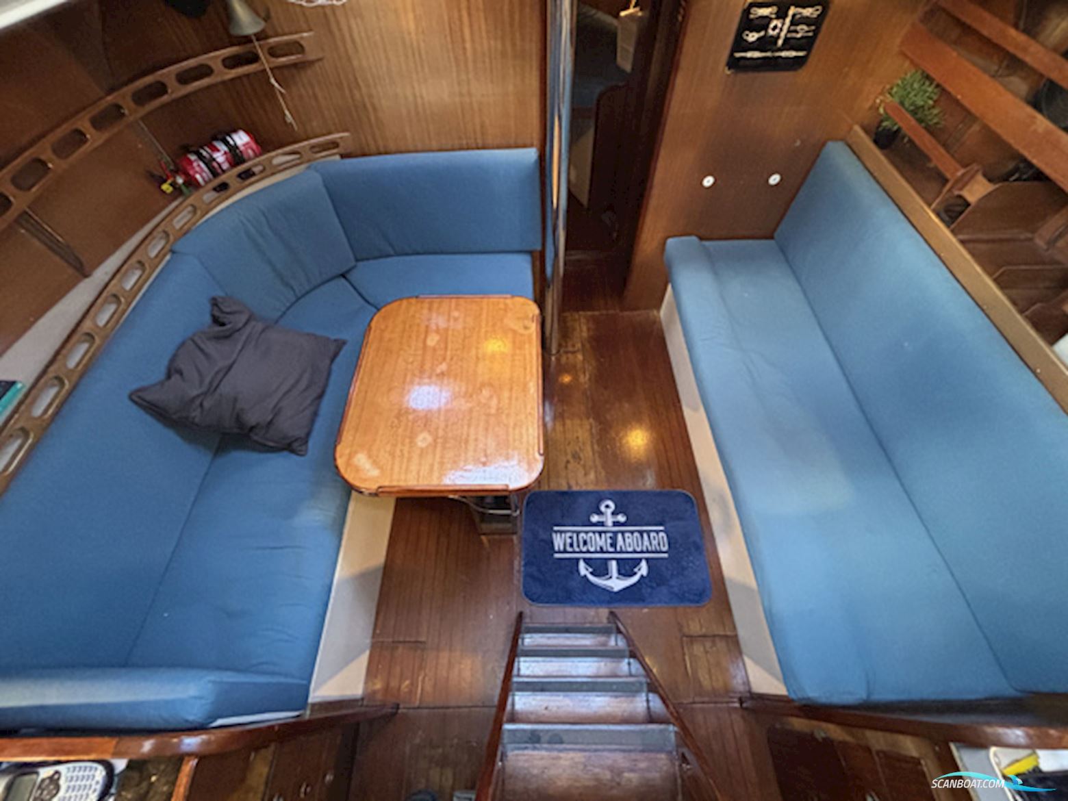 North Wind Mistral 36