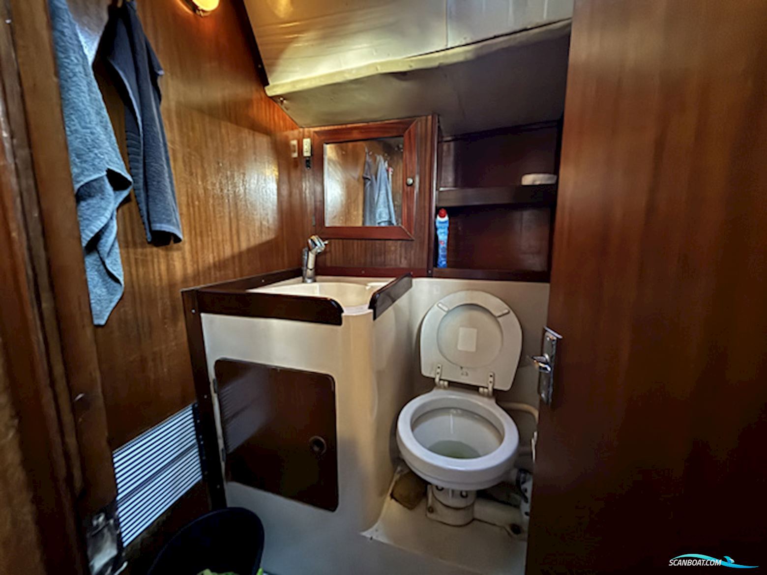 North Wind Mistral 36