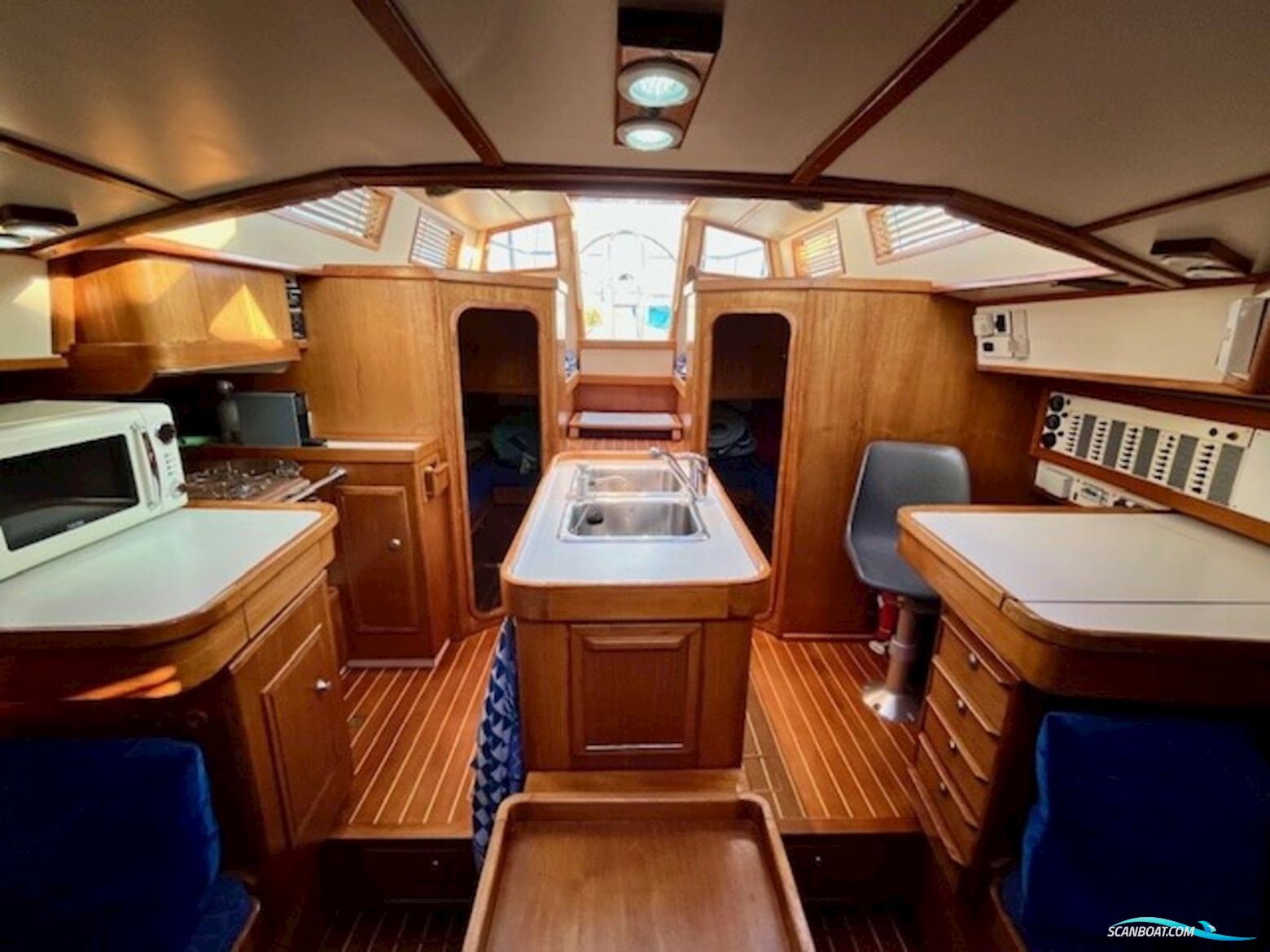 Northern Comfort 43