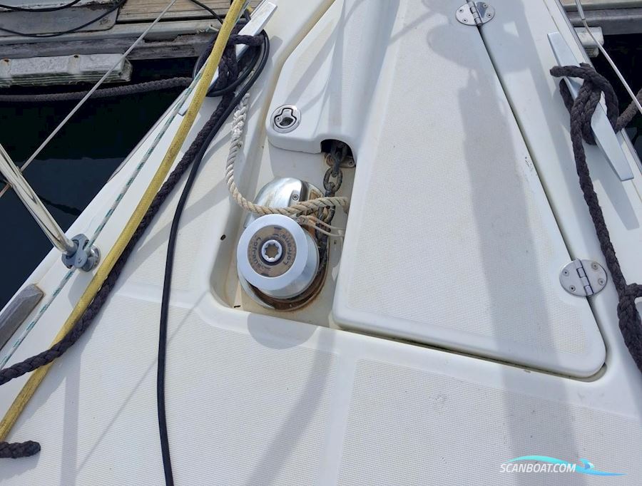 Oceanis 34