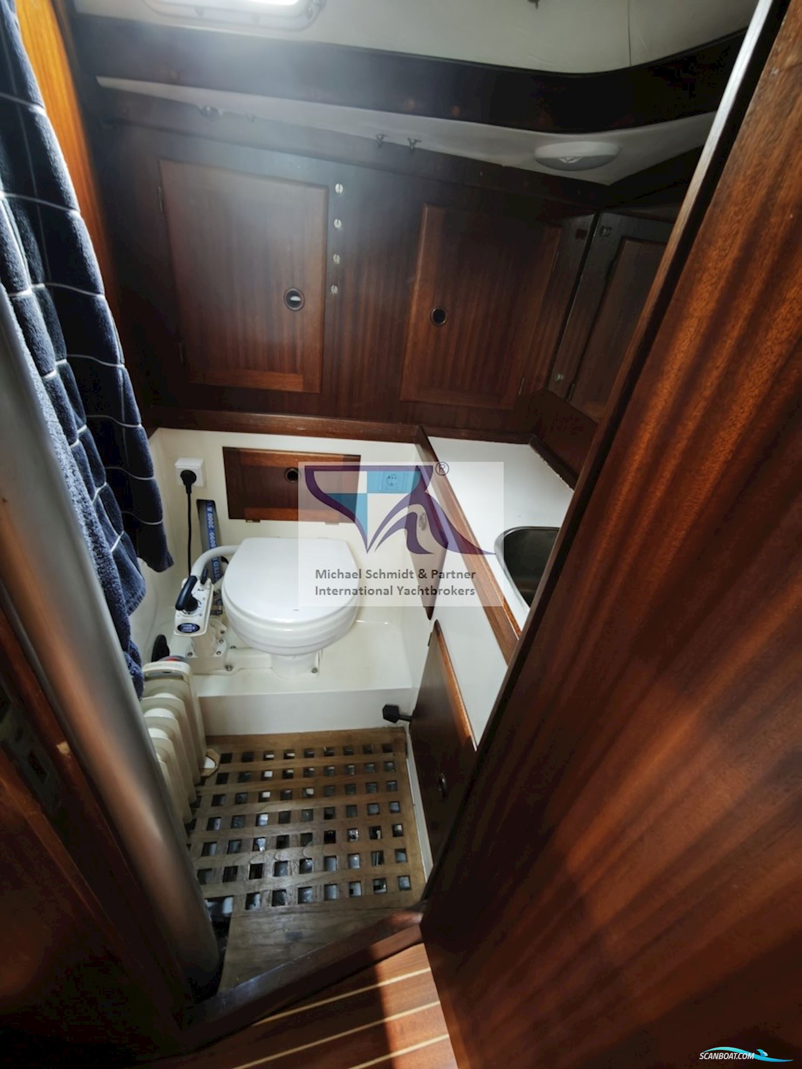 Olympia Yachts Carter 33