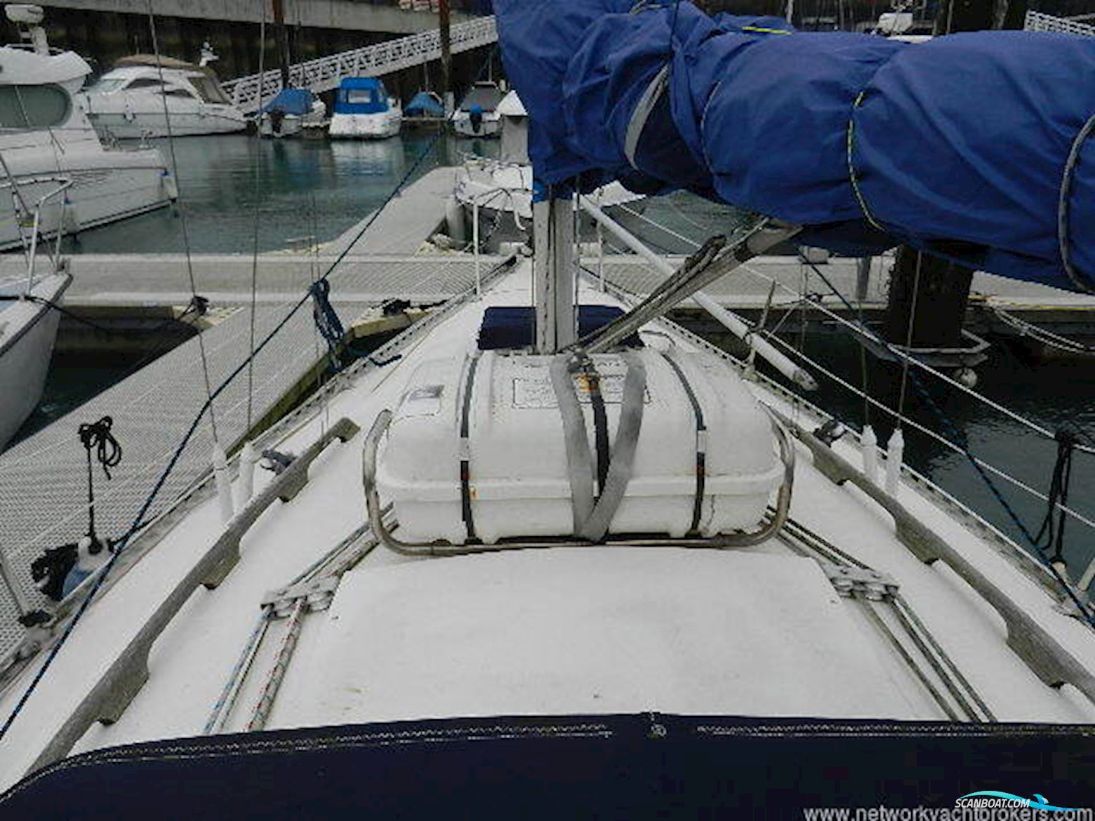 Omega Yachts 28