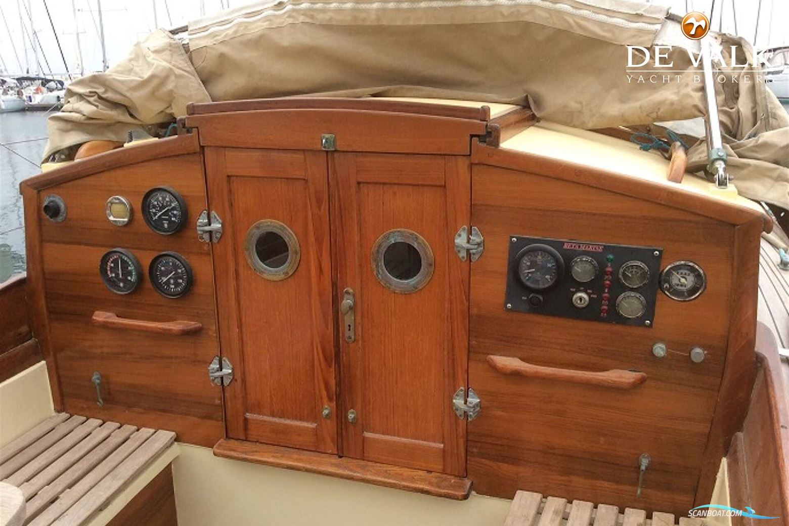 One Off Classic S/Y Lee Randel 33