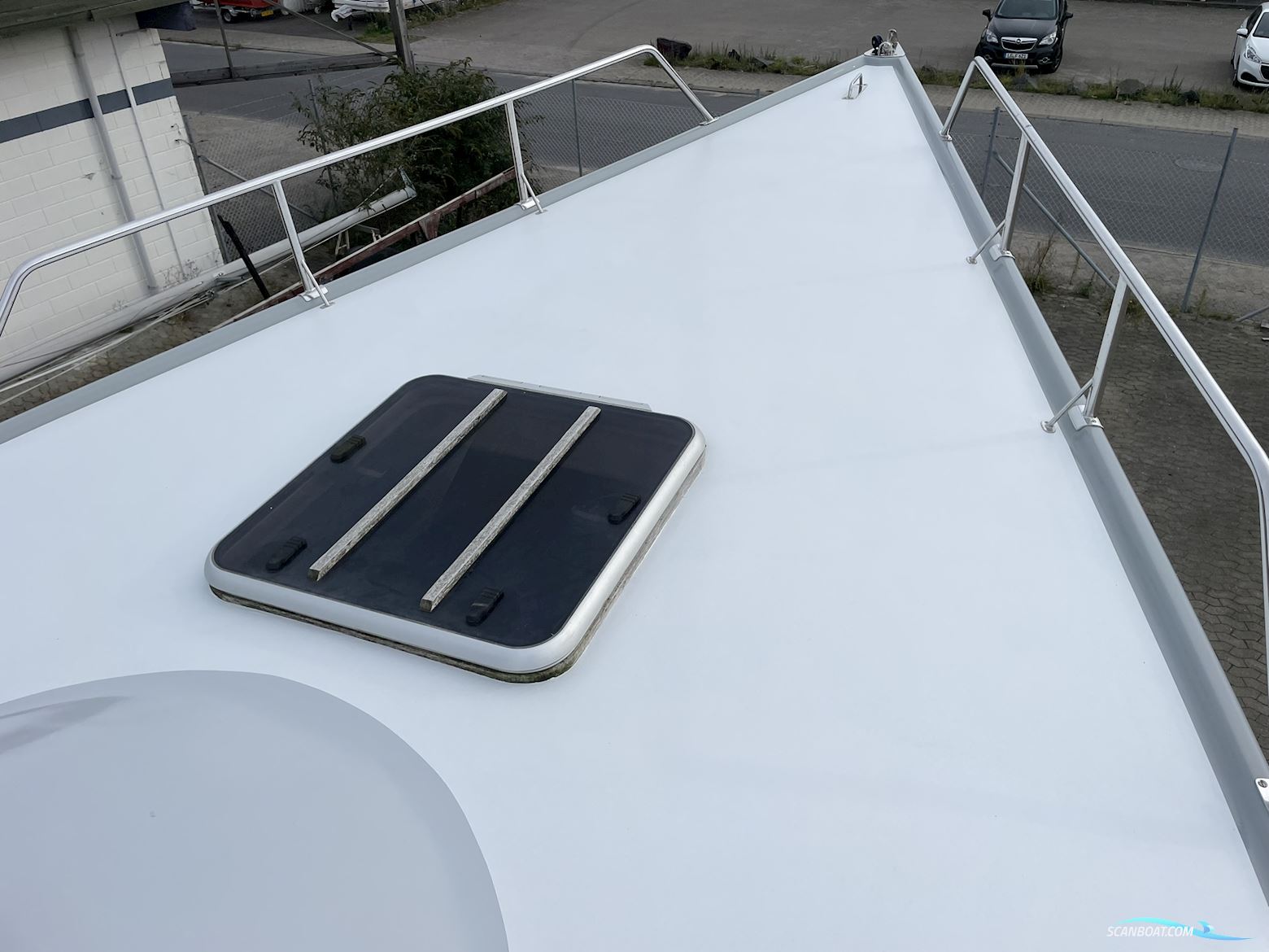 One-Off Mathis 48 Stealth