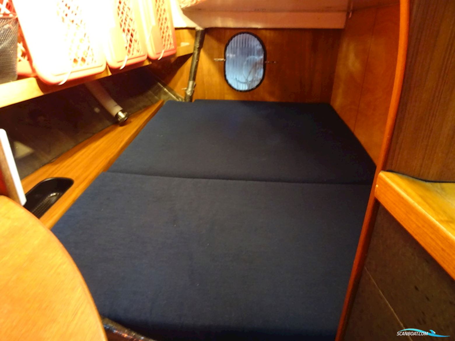 one Tonner Judel & Vrolijk