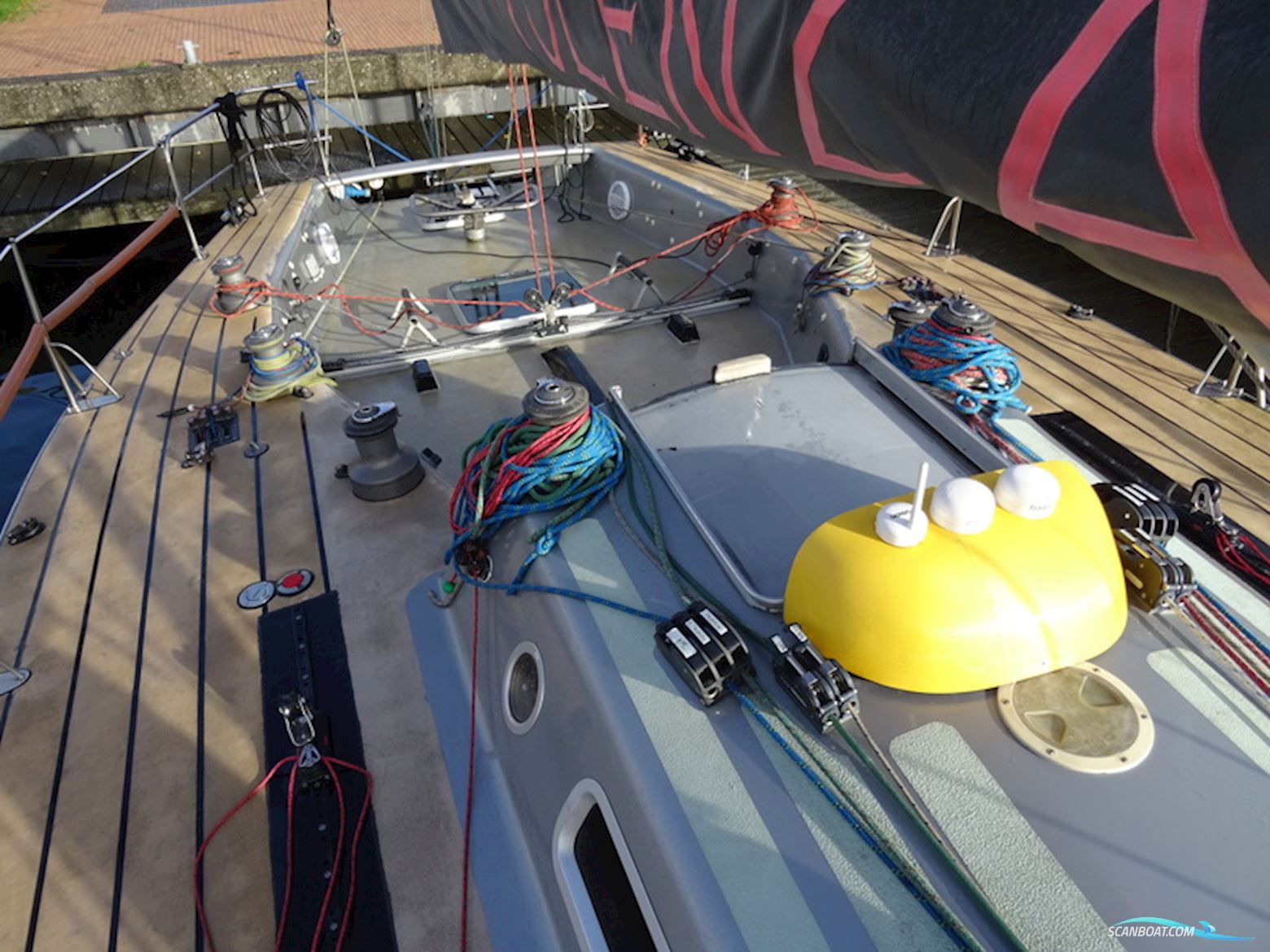 one Tonner Judel & Vrolijk