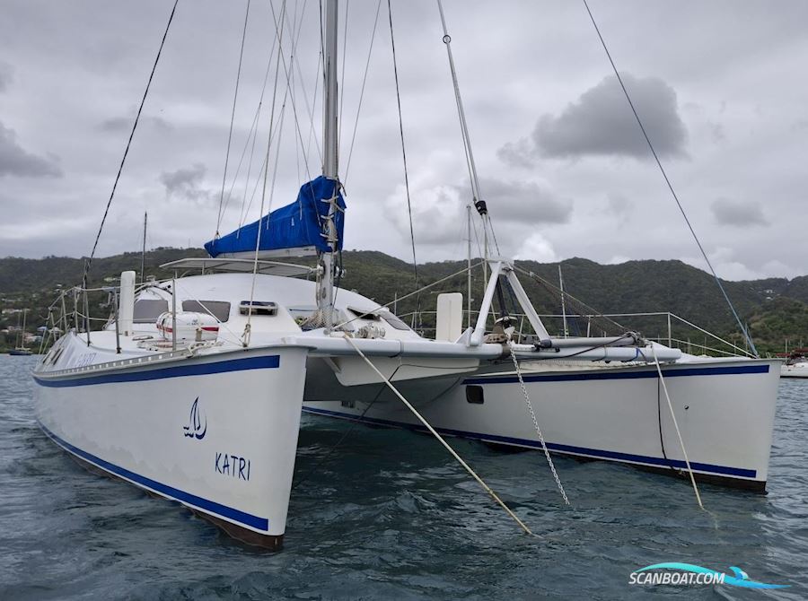 Outremer 38/40 Sailingboat 1996, with Volvo D1-30 engine, Martinique