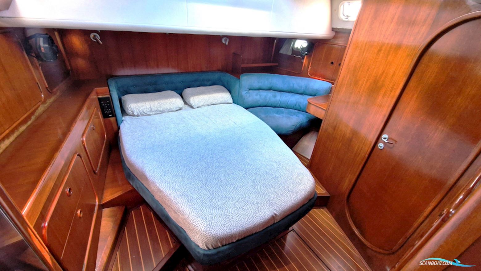 Oyster 55