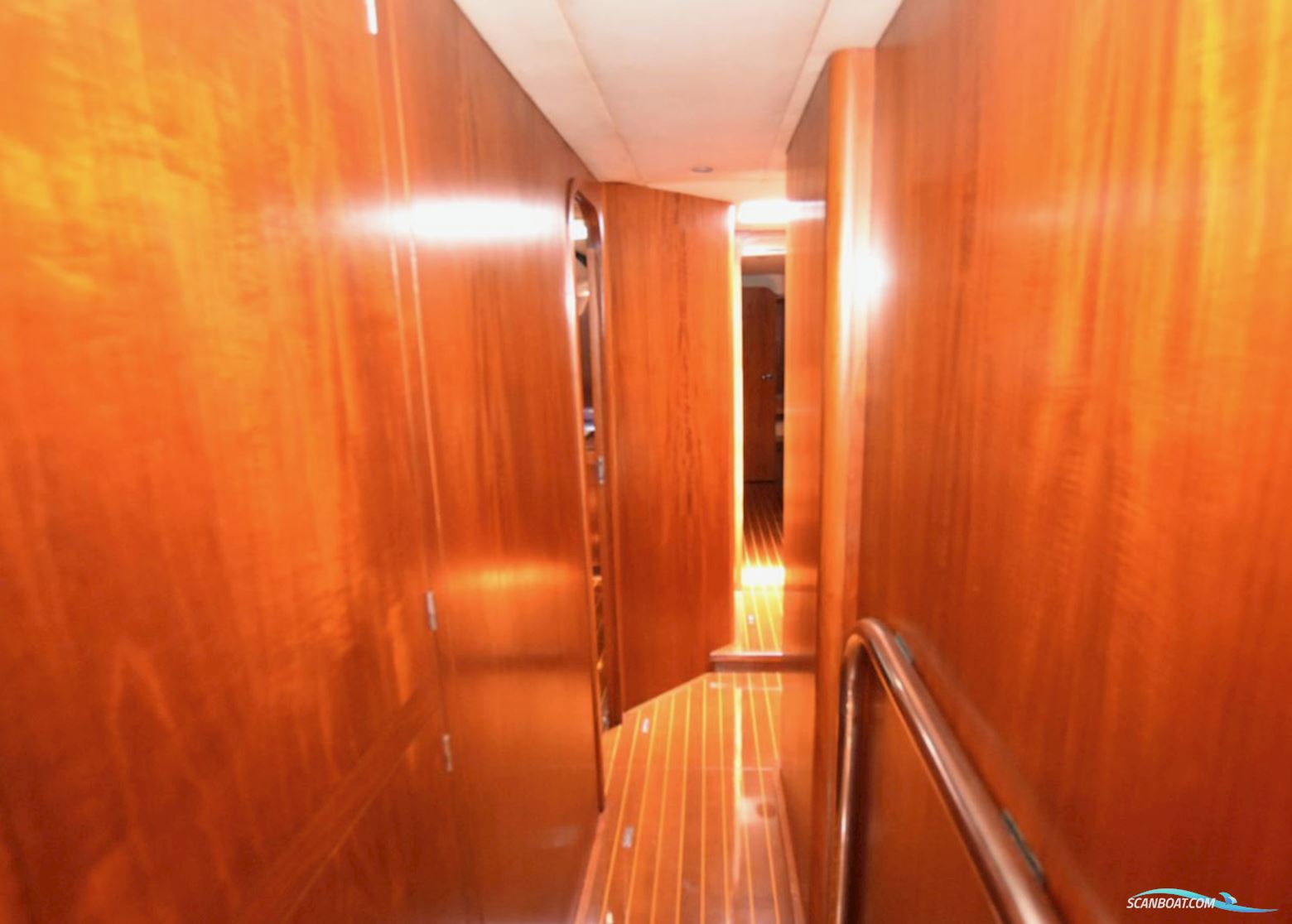 Oyster 80 Deck Saloon