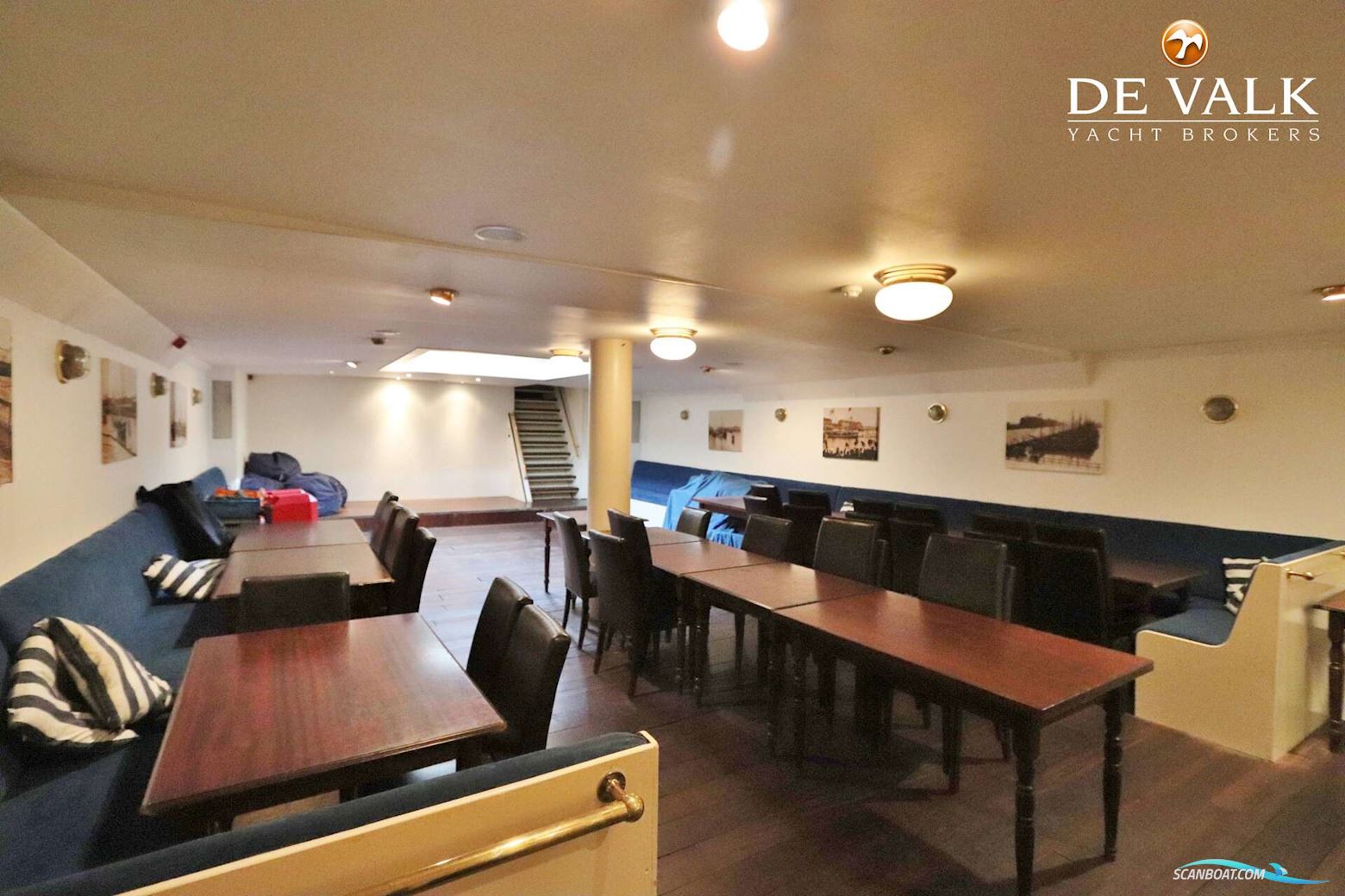 Passenger Vessel Minerva