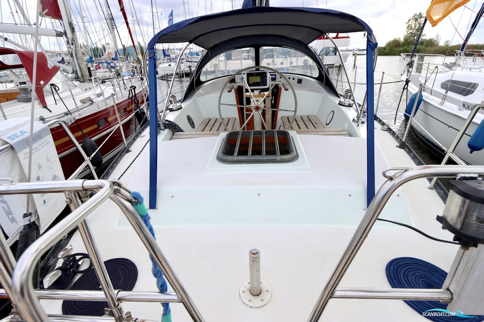 Phantom 38