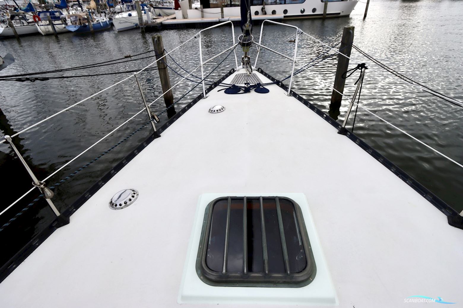 Phantom 38