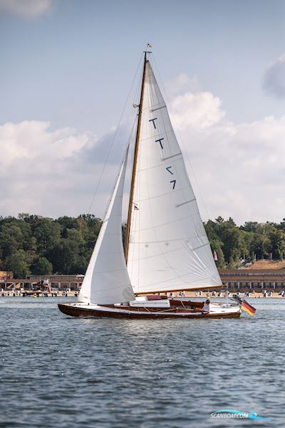 Pia Von Brandenburg Sailingboat 1920, with Yamaha 2020 engine, Germany