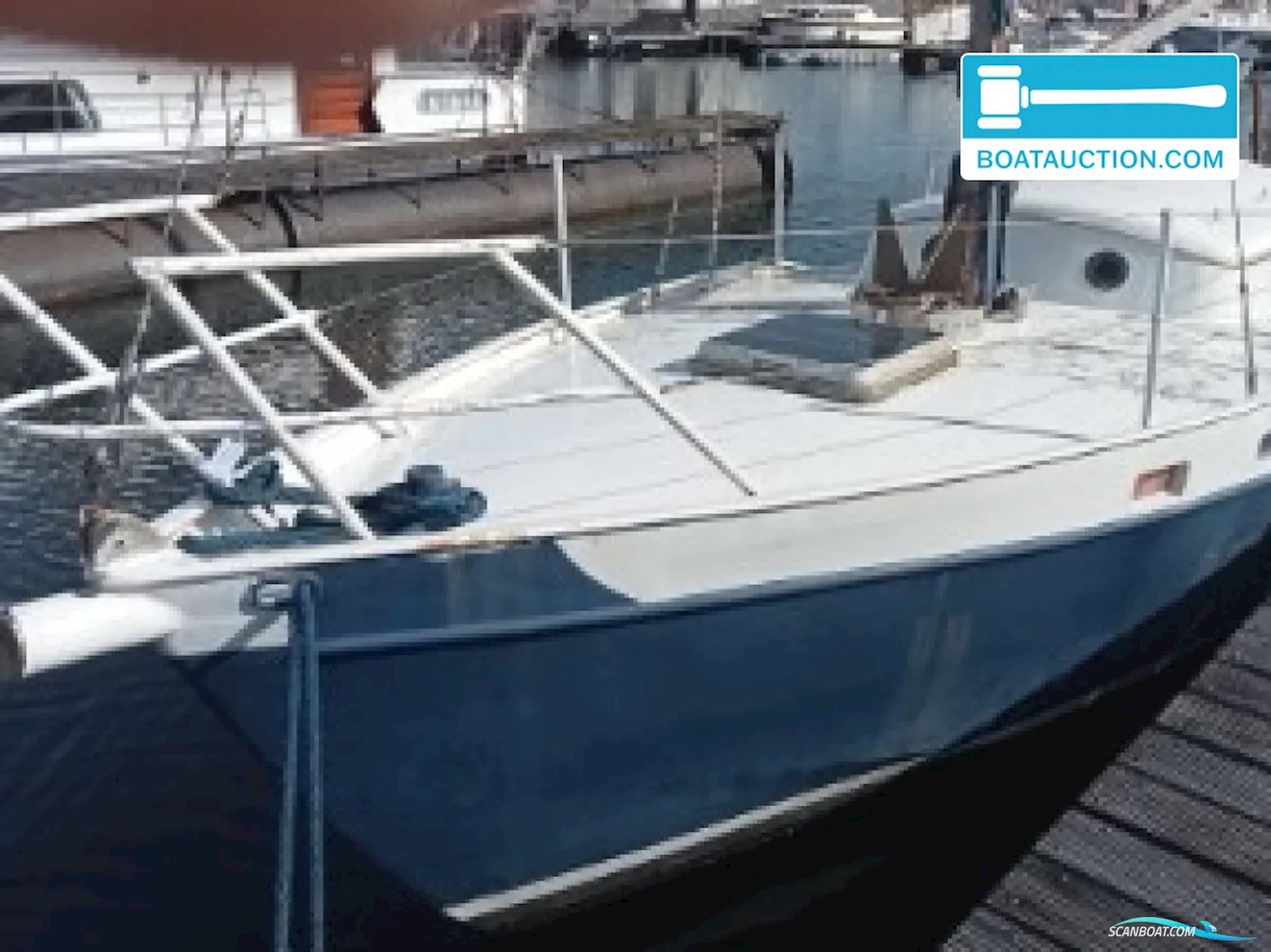Pieter Beeldsnijder Gouwzee Sailingboat 1977, with Saab engine, The Netherlands