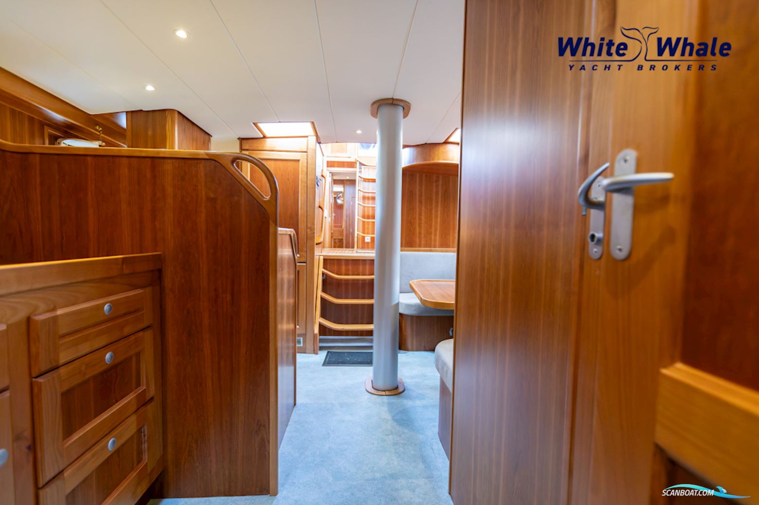 Pieter Beeldsnijder Stagzeil Schoener Custom Built Refit