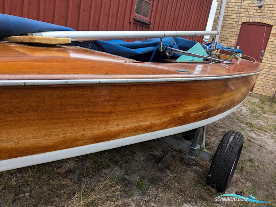 Pirat Jolle Sailingboat 1967, Sweden