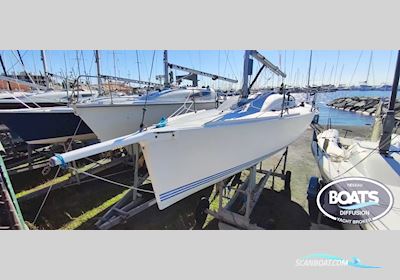 Projection 762 Sailingboat 1996, with Honda engine, France