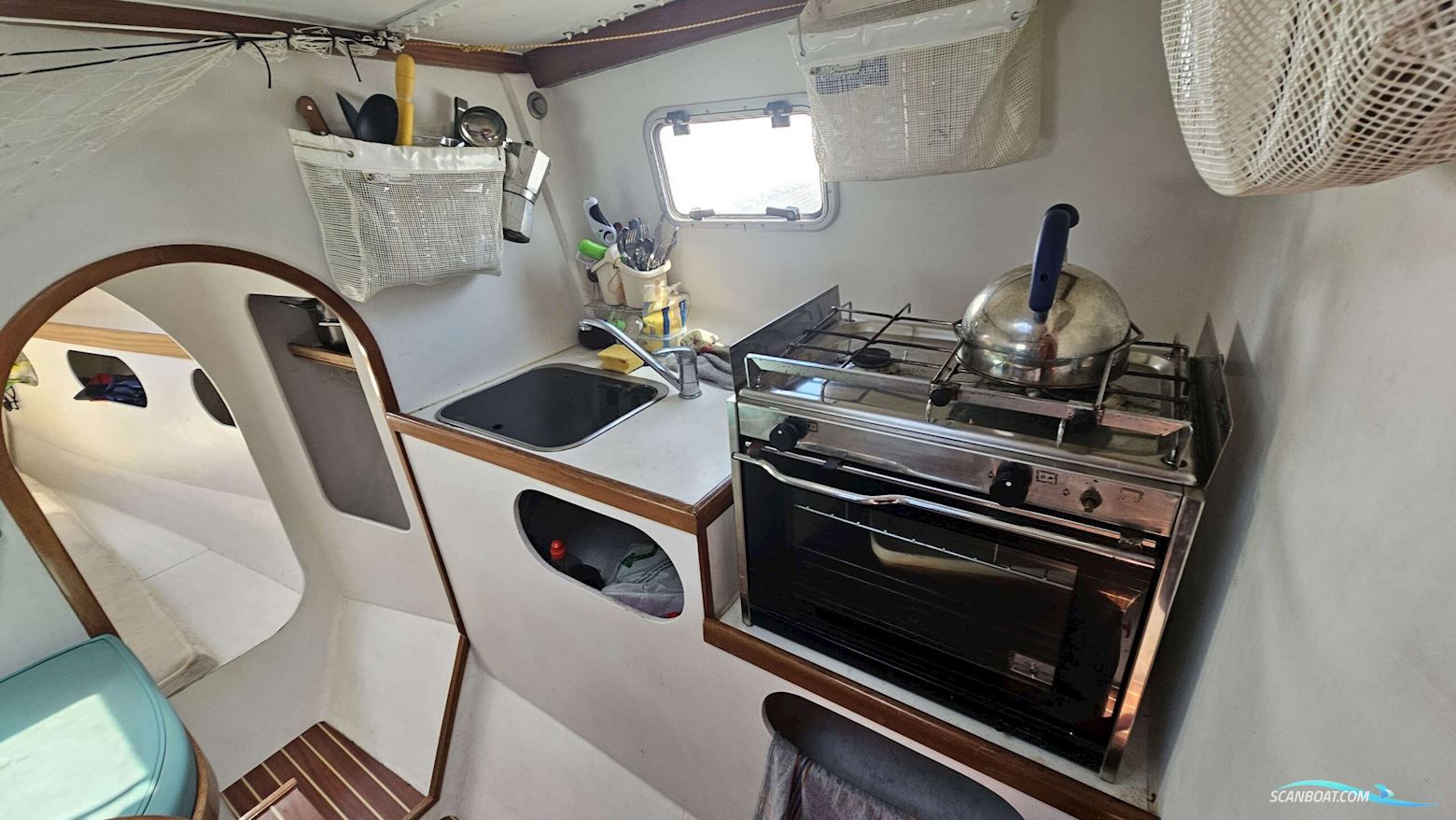 Pulsar 33