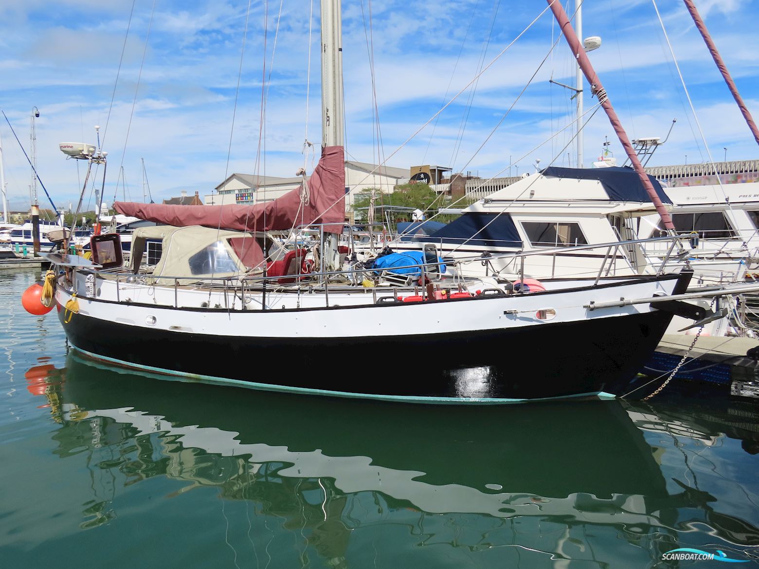 Rajo 37 Sailingboat 1982, with Vetus engine, United Kingdom