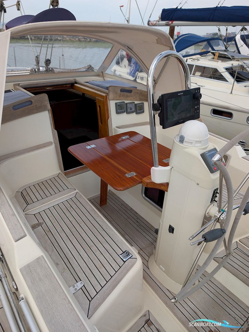 Regina 35