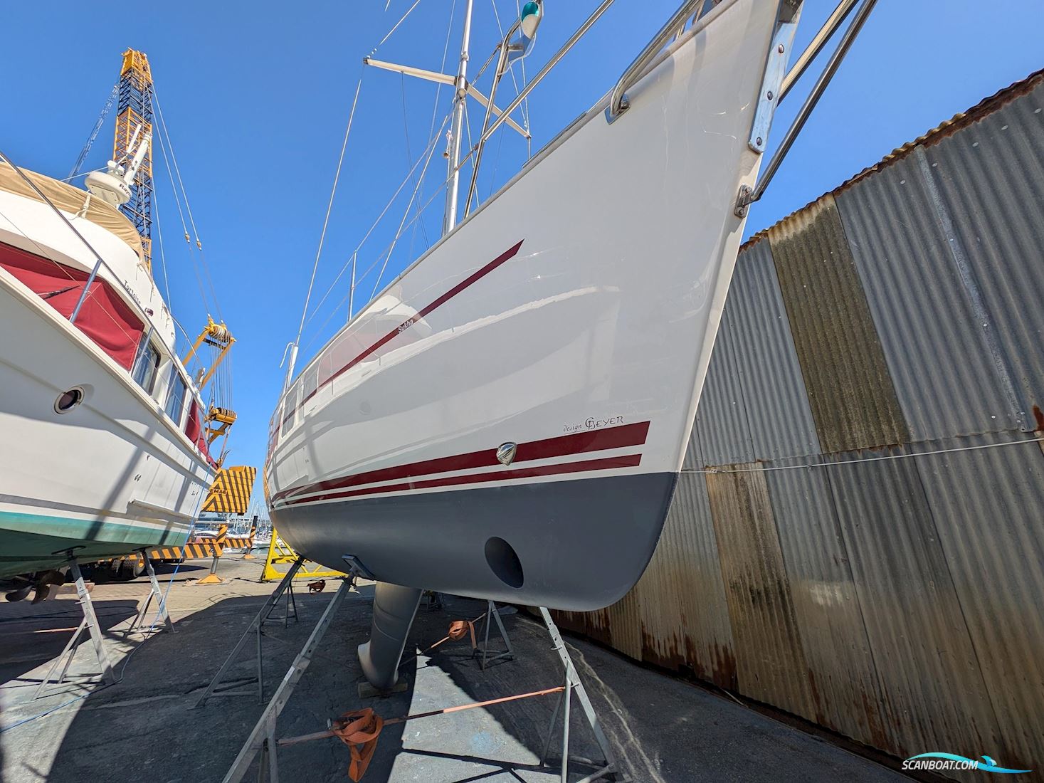 Regina 35