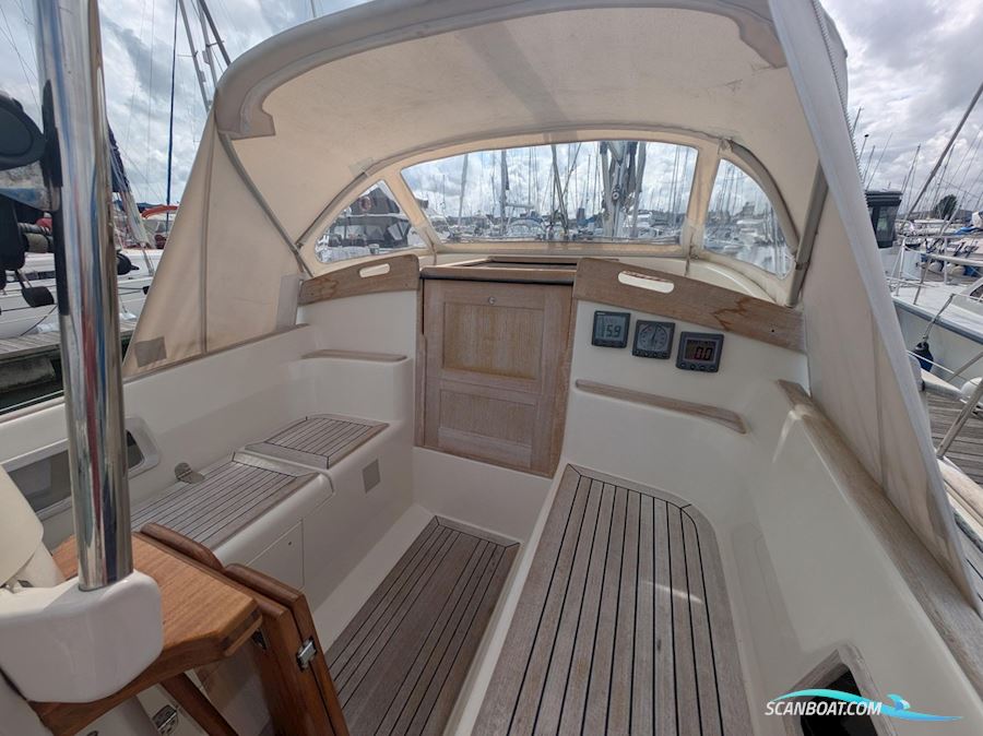 Regina 35