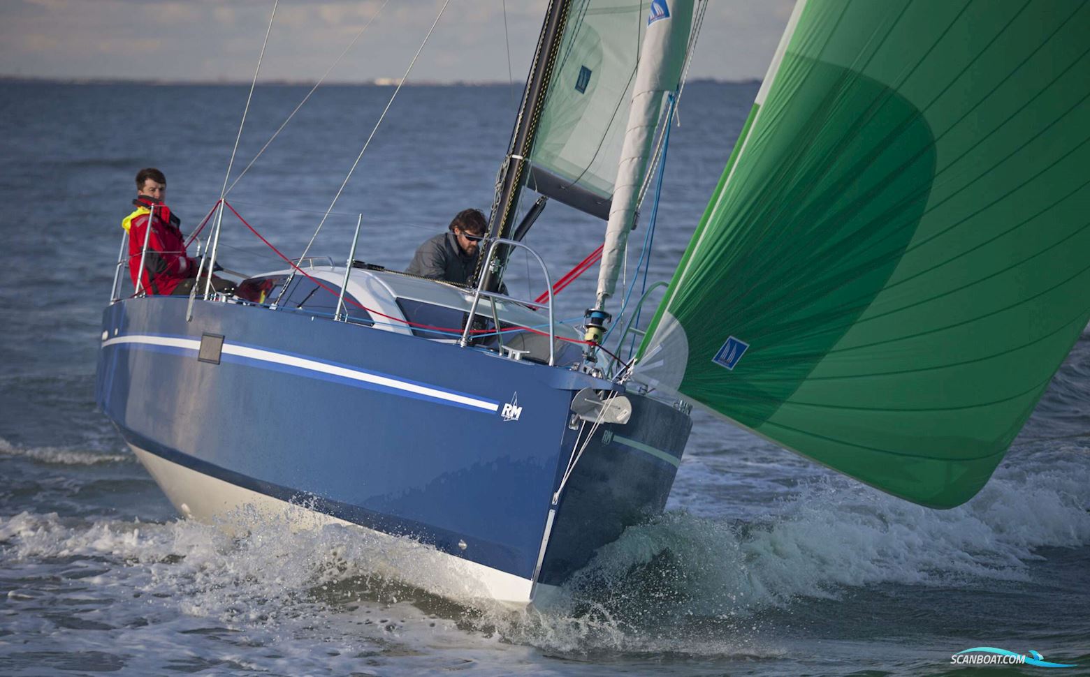 RM Yachts RM 890 +