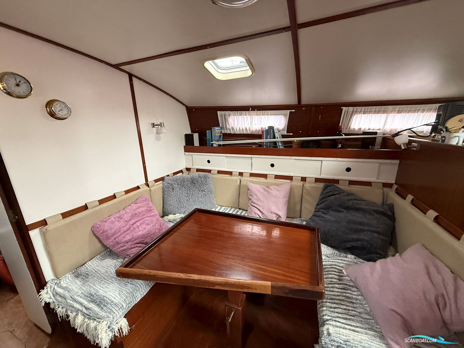 Robert Tucker Ketch R393