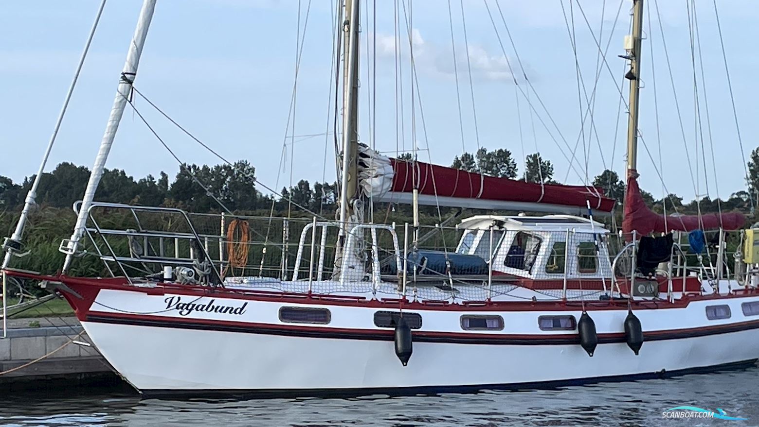 Robert Tucker Ketch R393