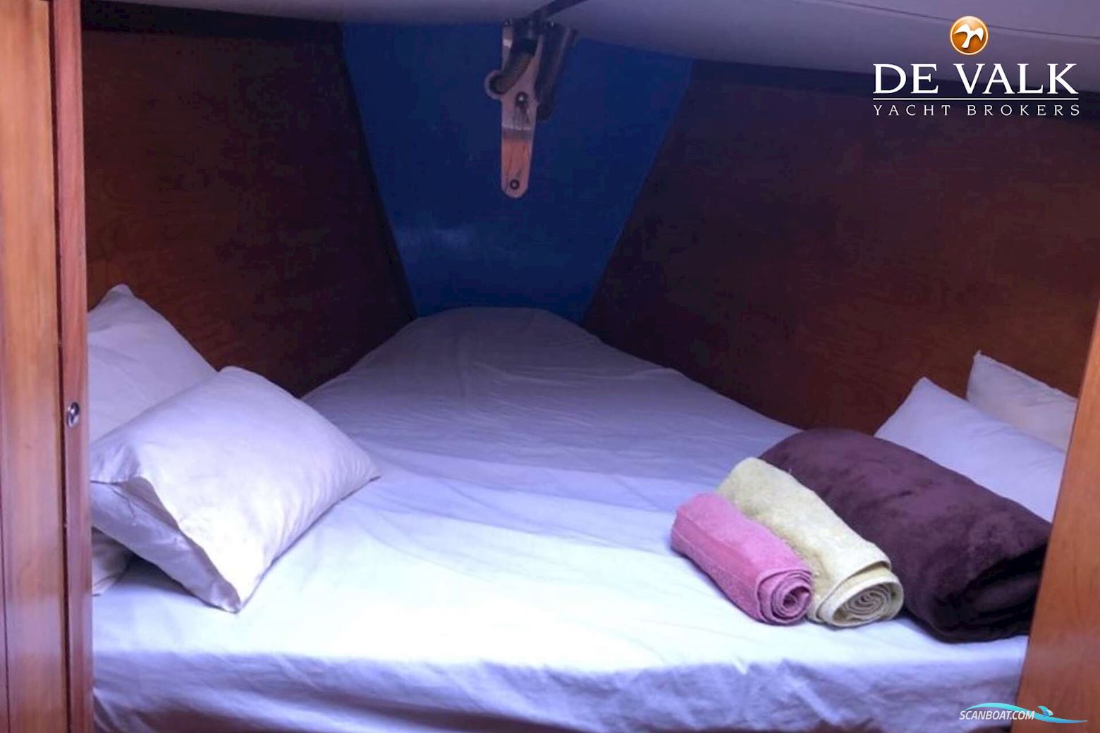 RON HOLLAND Omega 46