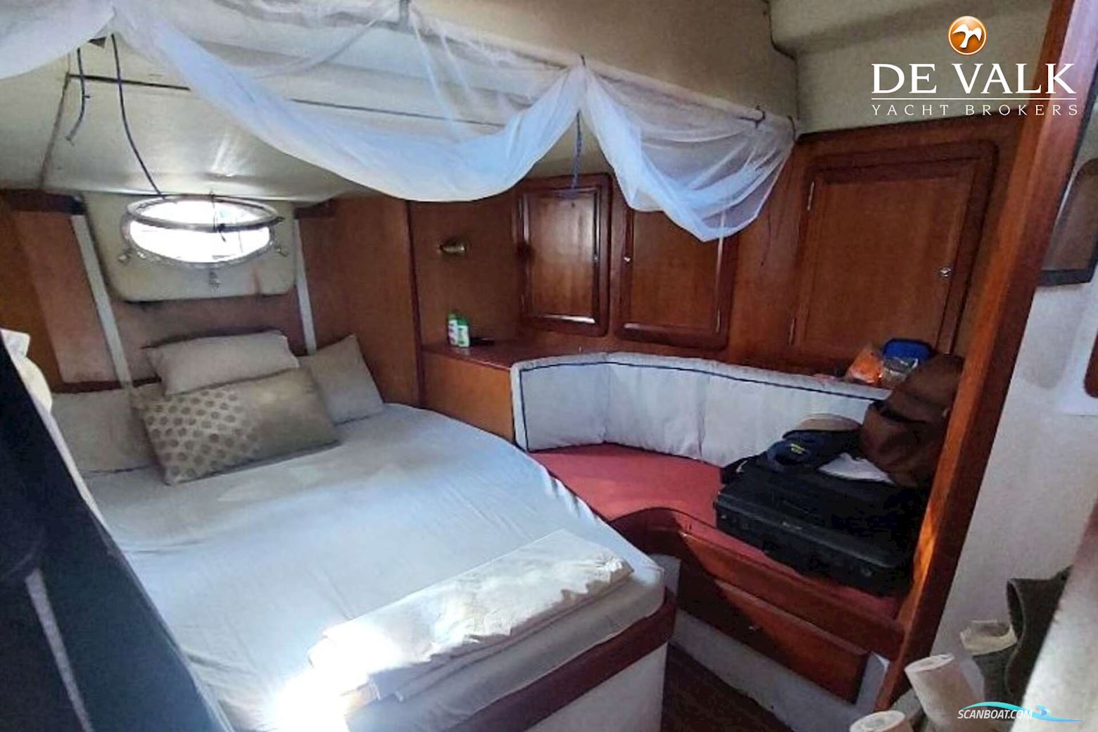 RON HOLLAND Omega 46