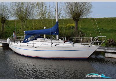 Sadler 32 Sailingboat 1987, with Volvo Penta 2002 2-Cylinder engine, The Netherlands