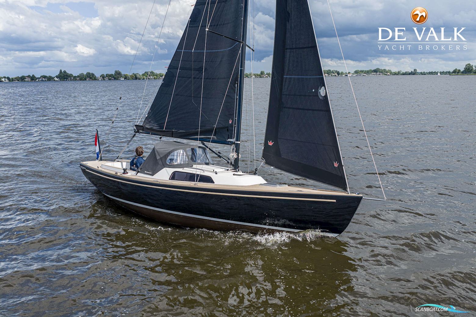 SAFFIER SC10 Cabin