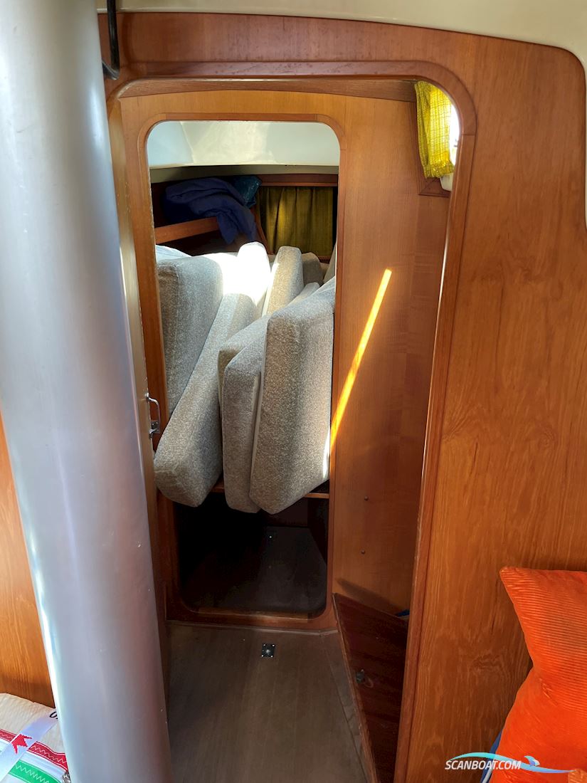 Sagitta 35