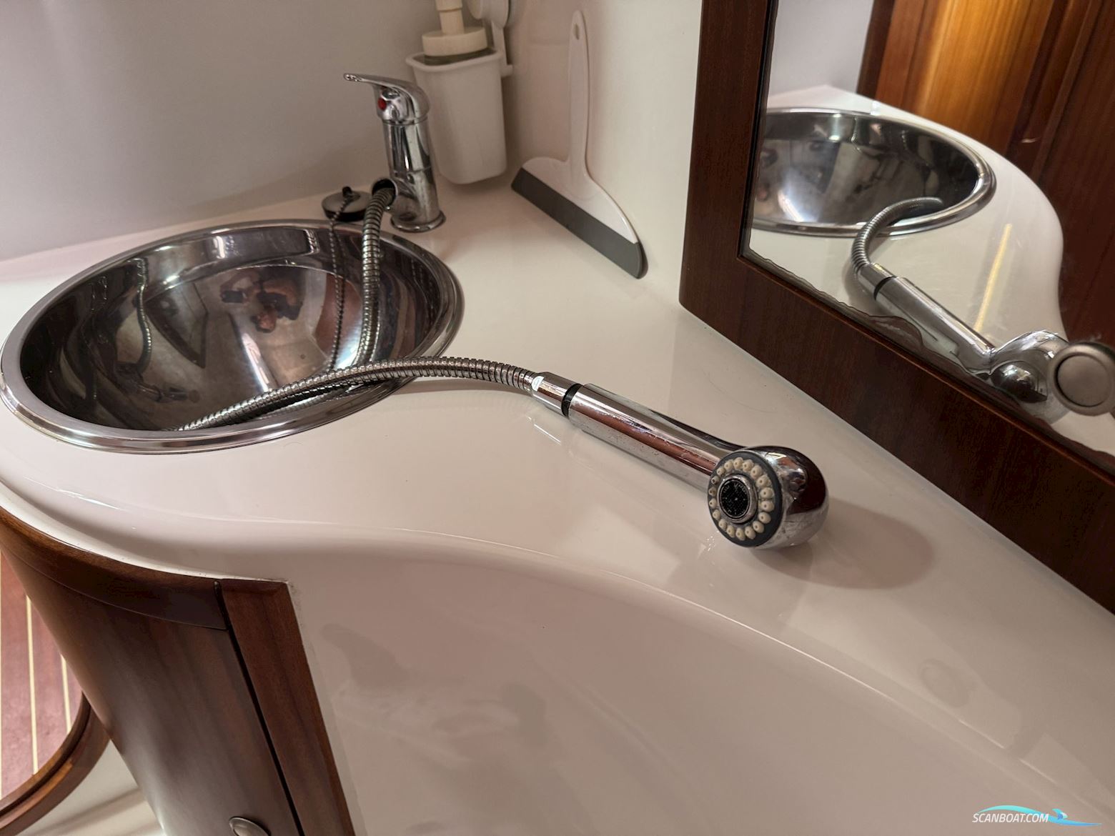 Salona 37 2008 - EU VAT Paid. Performance and comfortable living space combined.