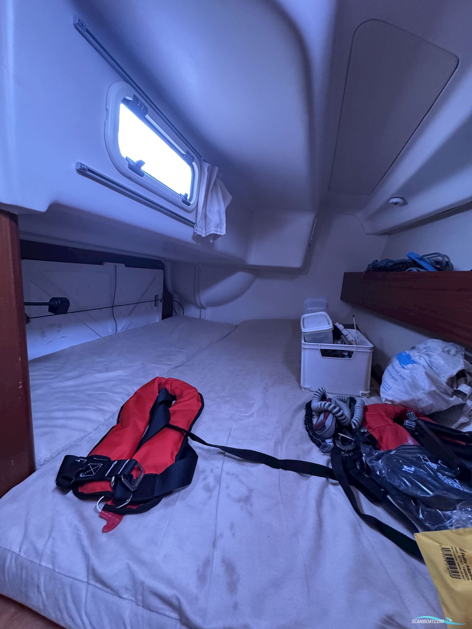 Salona 37 2008 - EU VAT Paid. Performance and comfortable living space combined.