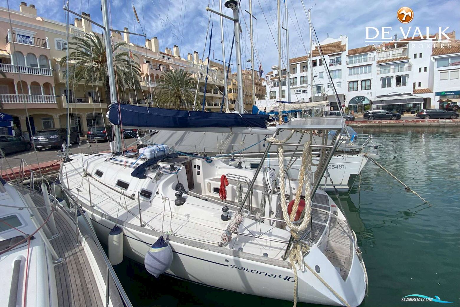Salona 40
