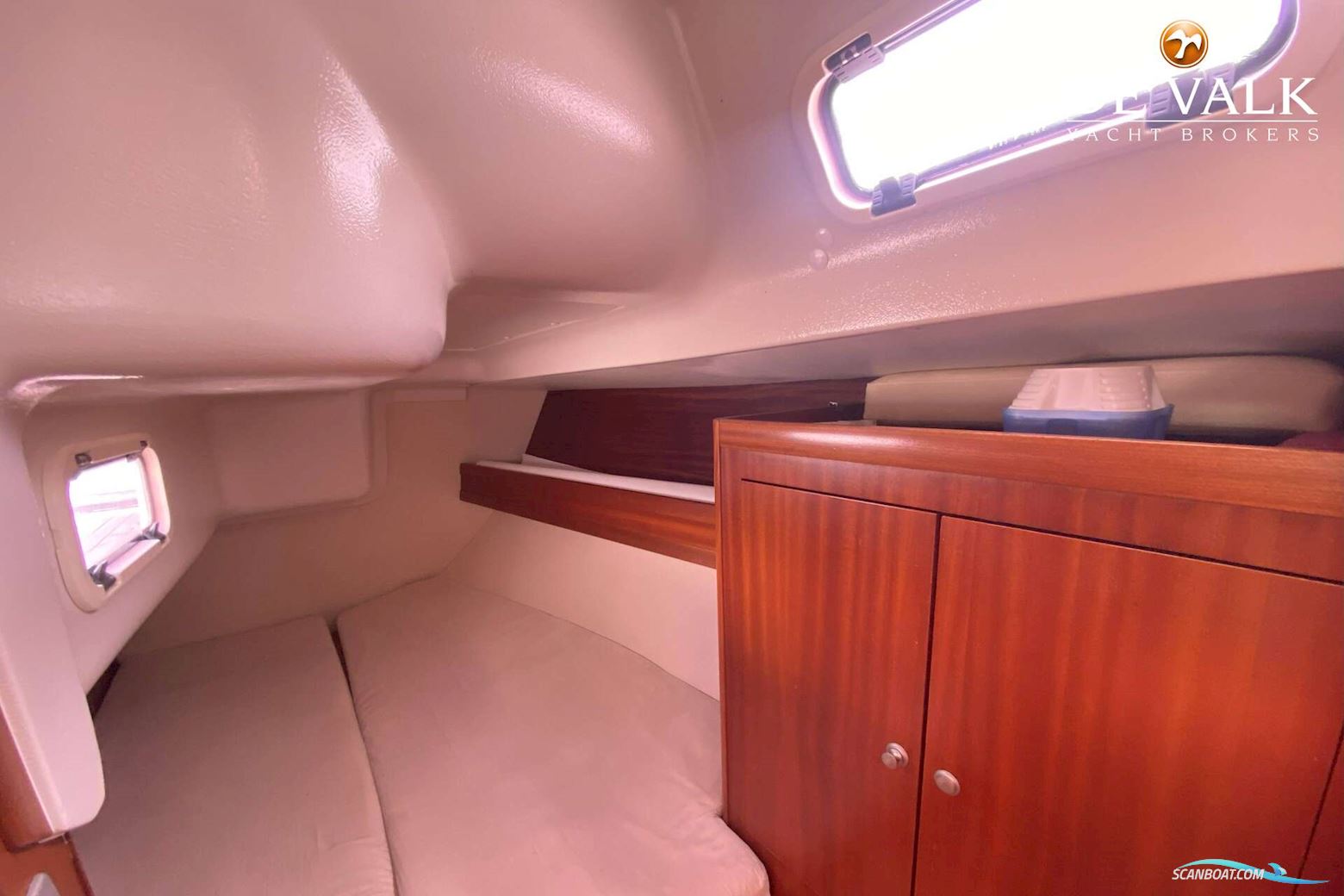 Salona 40