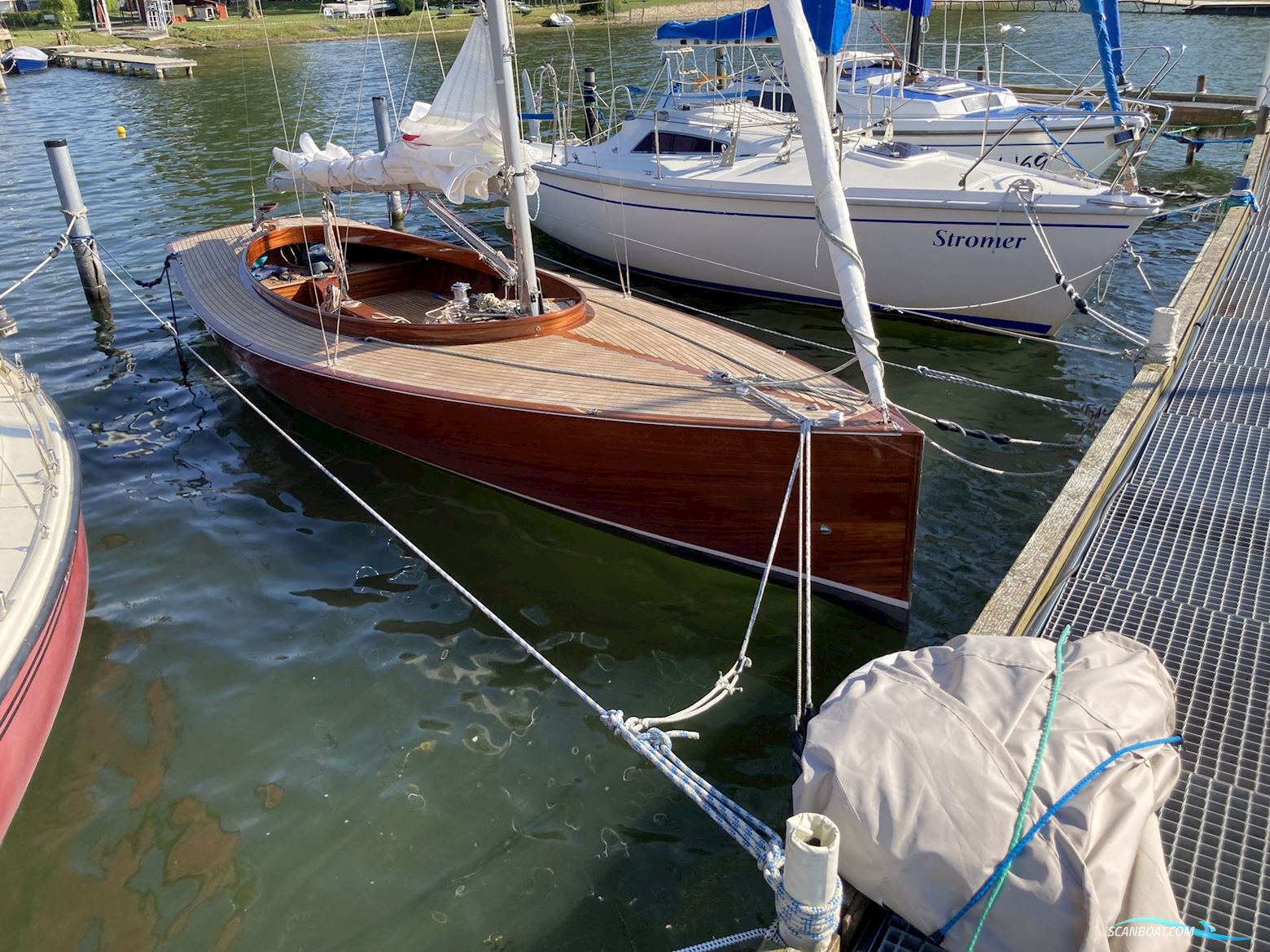 Sarbacane Sailingboat 2003, with Elektro Pod Kräutler 1,6 kW engine, Germany