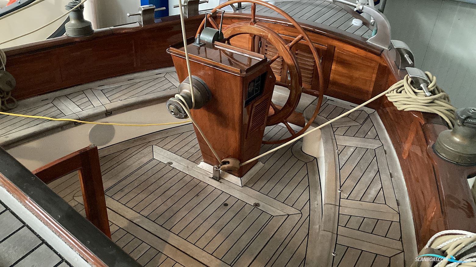 Schokker 18.60 Meter Hoek Design