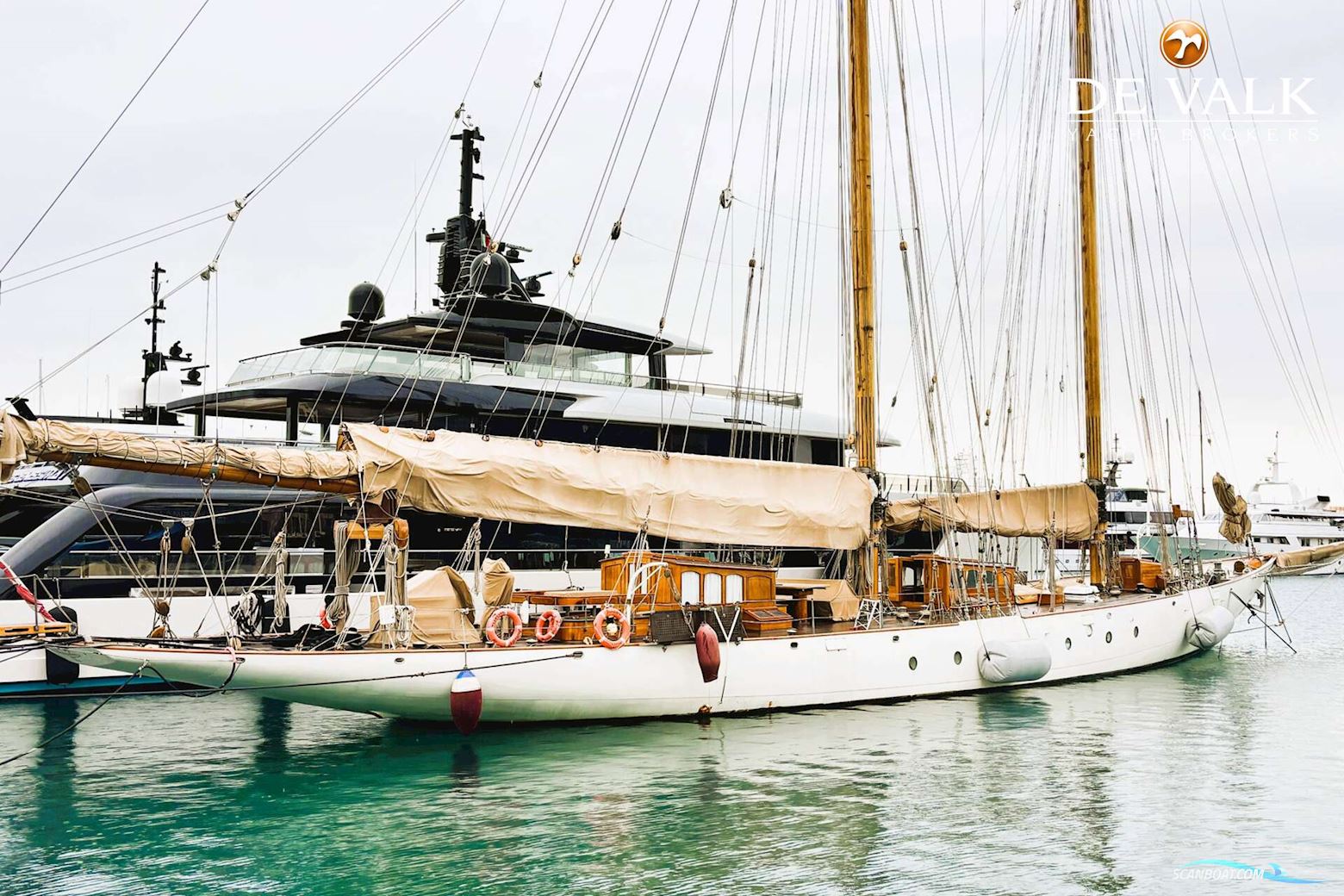 Schooner Classic Gaff