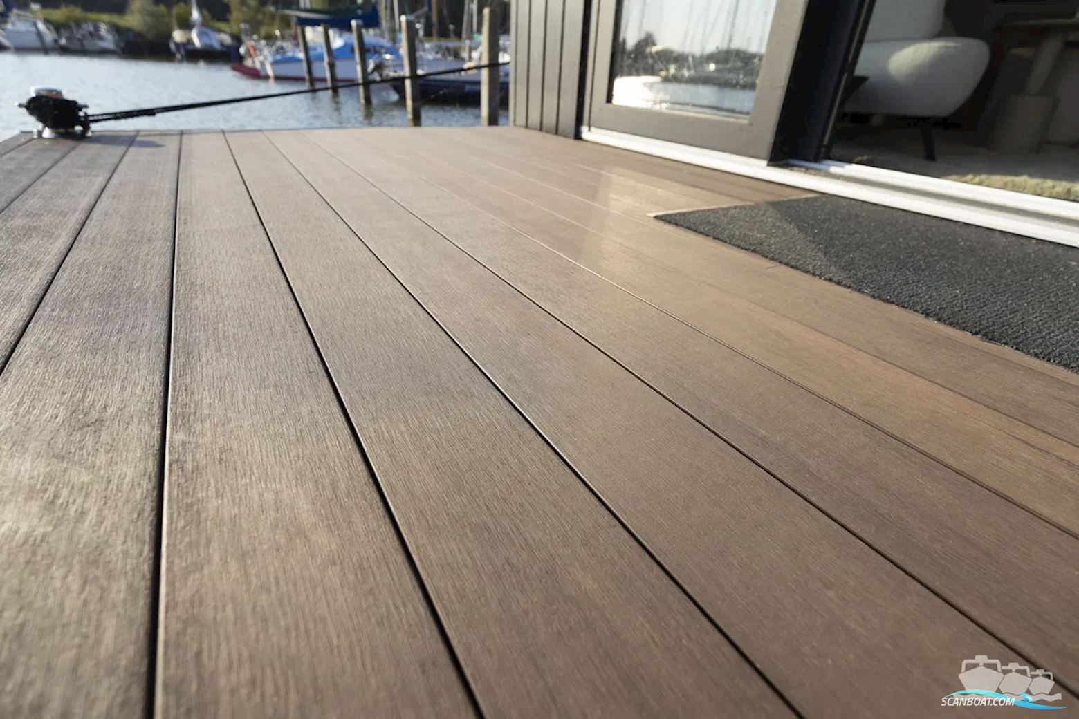 SL Houseboat Marina Den Oever, inclusief ligplaats