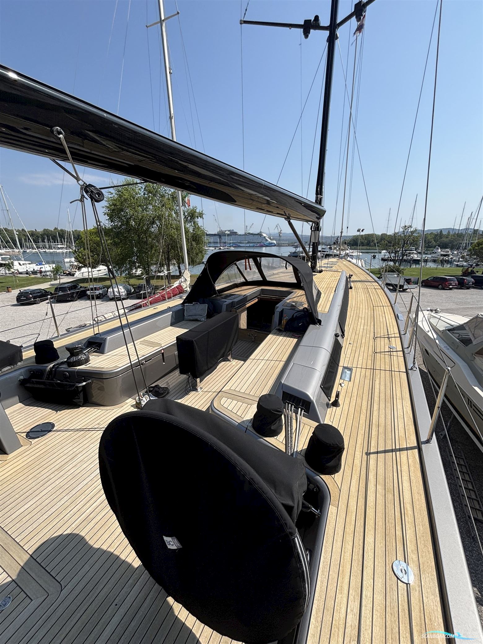 SOLARIS 55
