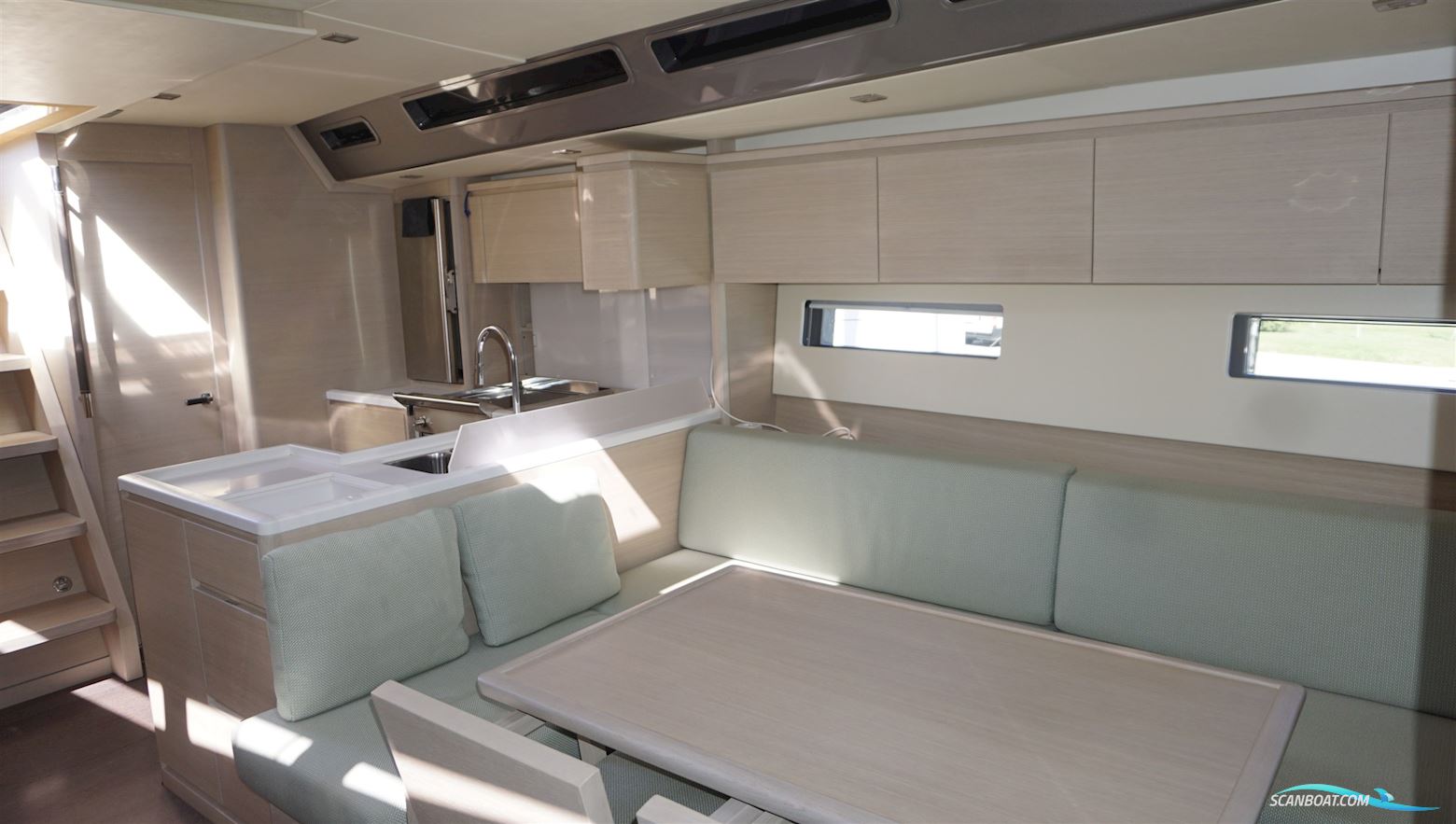 SOLARIS 55